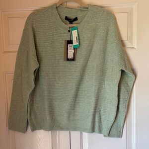Vero Moda Women's Light Green Crewneck Sweater